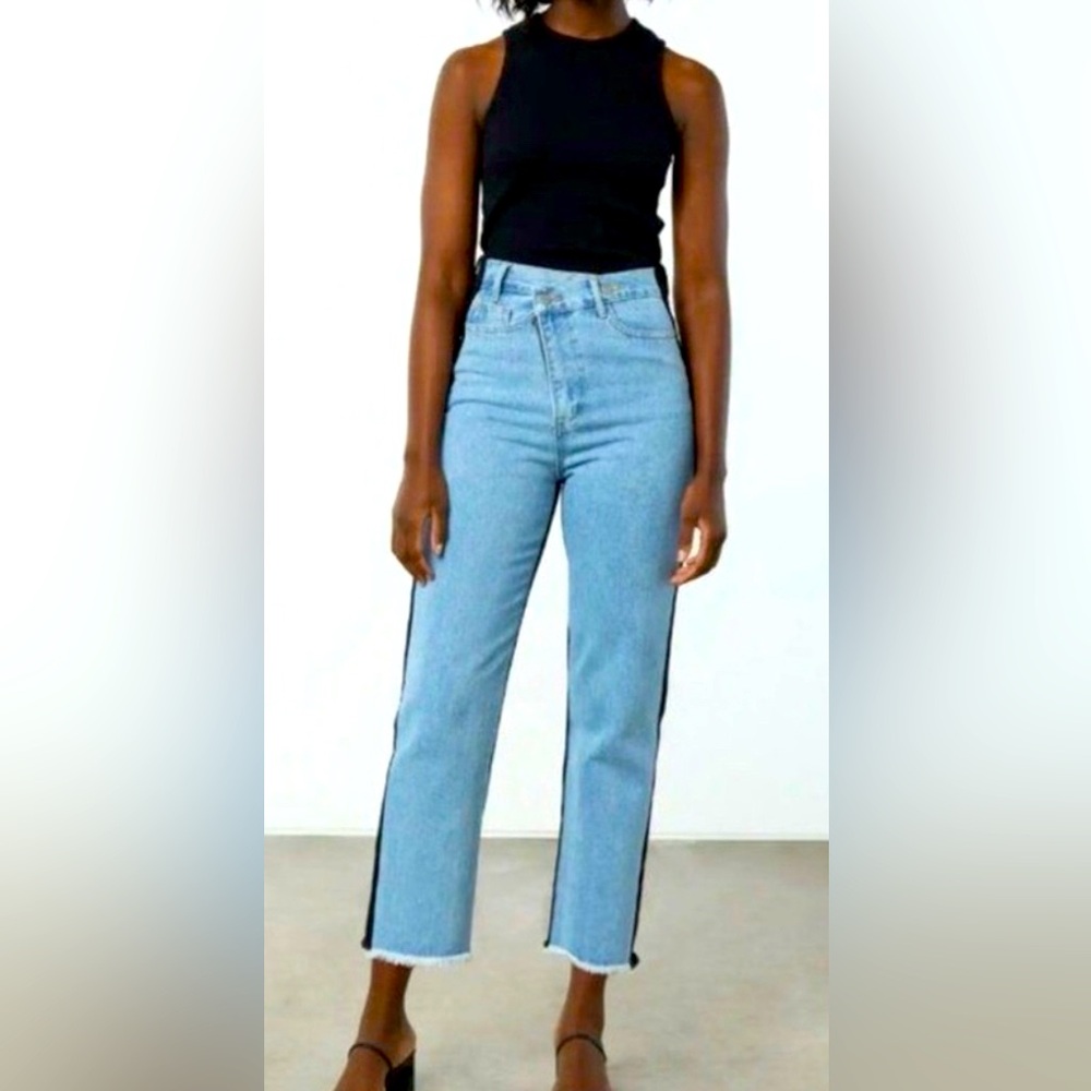 OAK + FORT Denim Cross Over Front Cropped Jeans